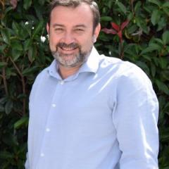 SQRH Director Associate Professor Geoff Argus