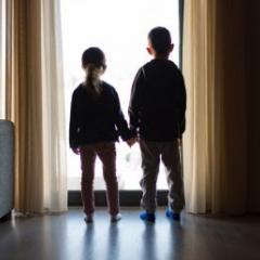 kids looking out door