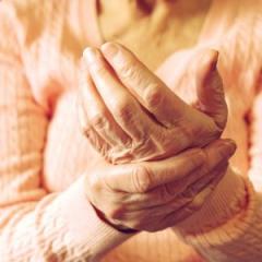 UQ researchers want your views on chronic pain management
