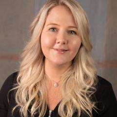 Dr Sarah Grainger headshot 